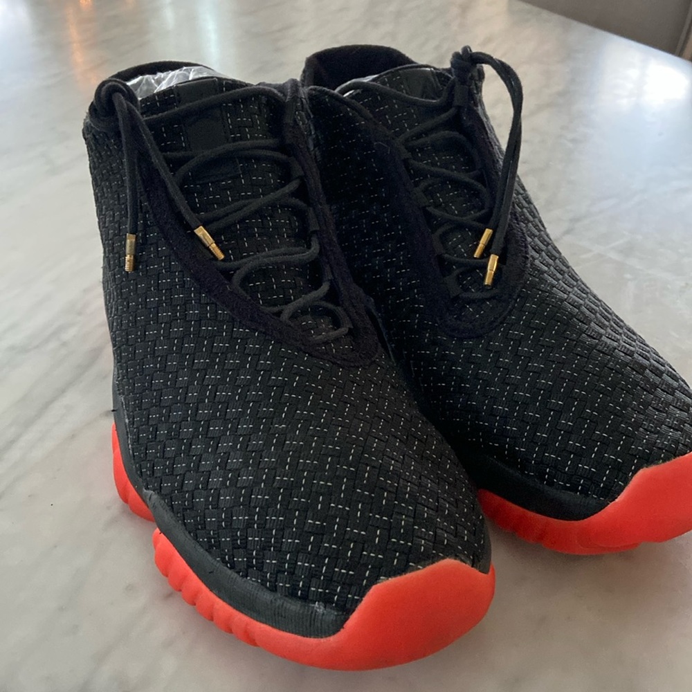 Jordon Future Premium ‘infrared’